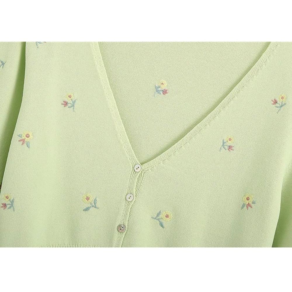 Beautiful Floral Embroidered Knitted Crop Top Sweater 3
