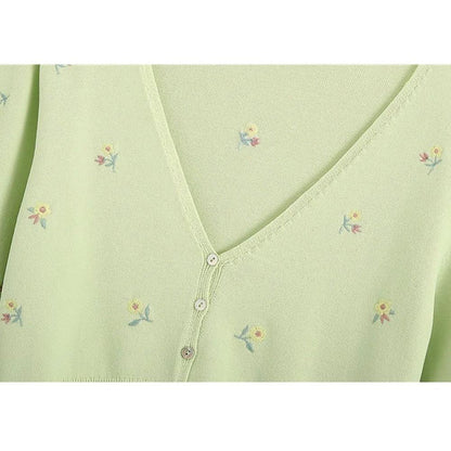 Beautiful Floral Embroidered Knitted Crop Top Sweater 3