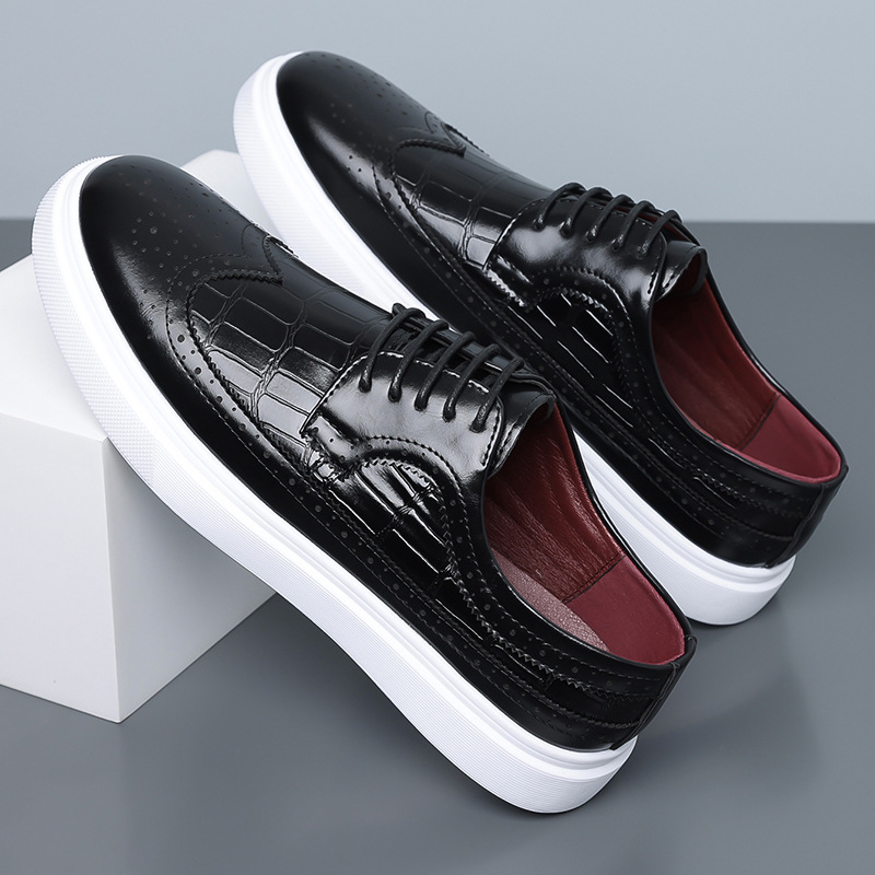 Men's Italian Leather Croc-Embossed Brogue Dress Shoes – sole and heel view | Hensley London