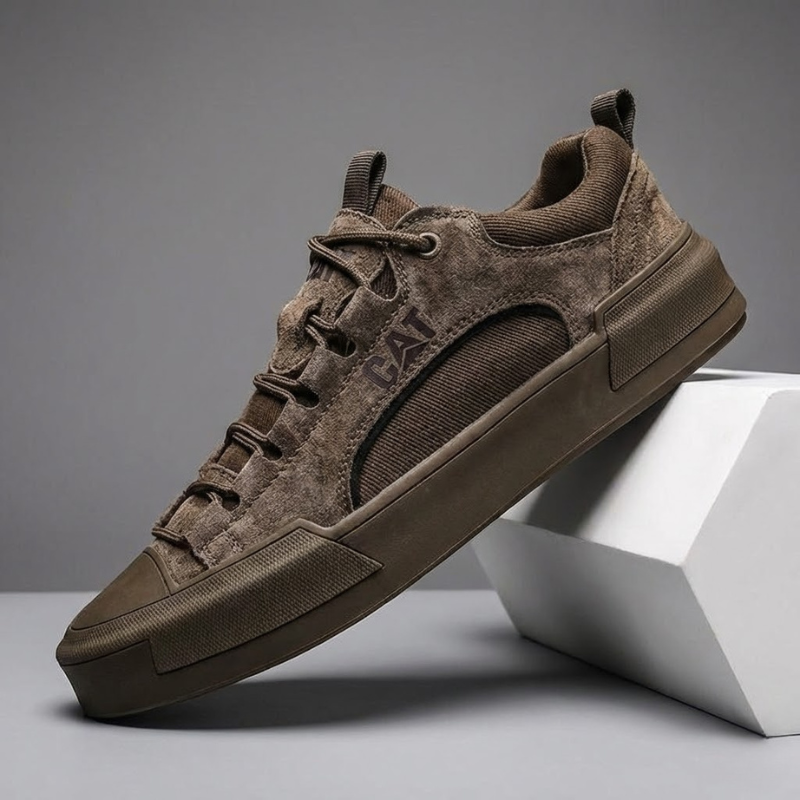 Men's Leather Urban Sneakers – detail view | Hensley London