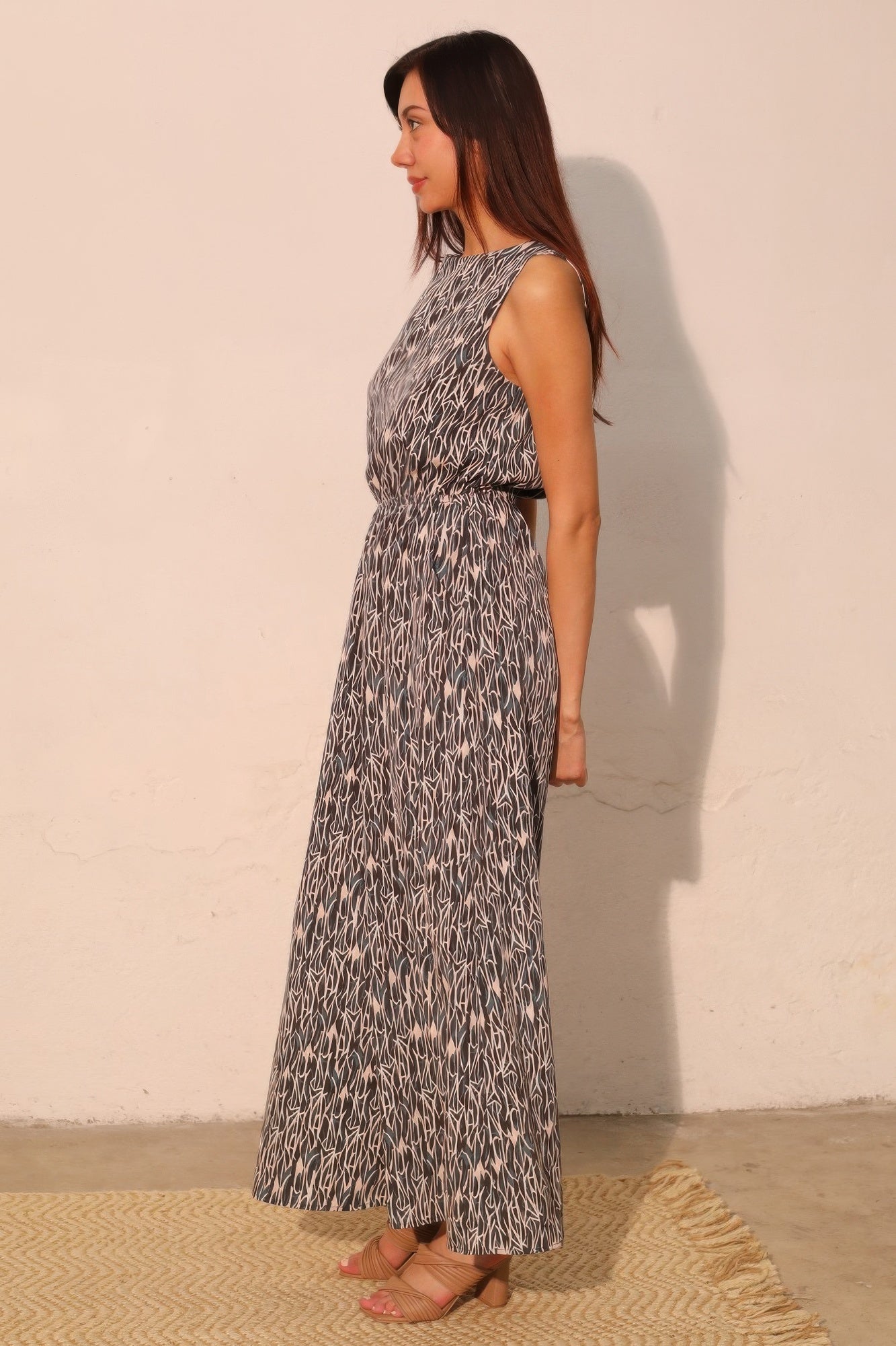 Women's Sleeveless Bubble Jumpsuit, Lightweight Wide-Leg Summer Outfit, Hunter Green - Image 3