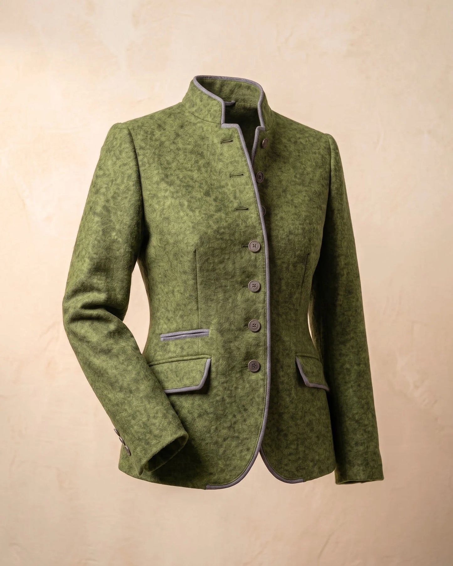 Women's Contrast-Trim Stand-Collar Fitted Jacket in Green – product view | Hensley London