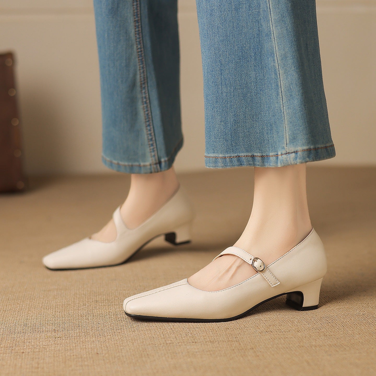 Women's Leather Square-Toe Mary Jane Pumps – product view | Hensley London