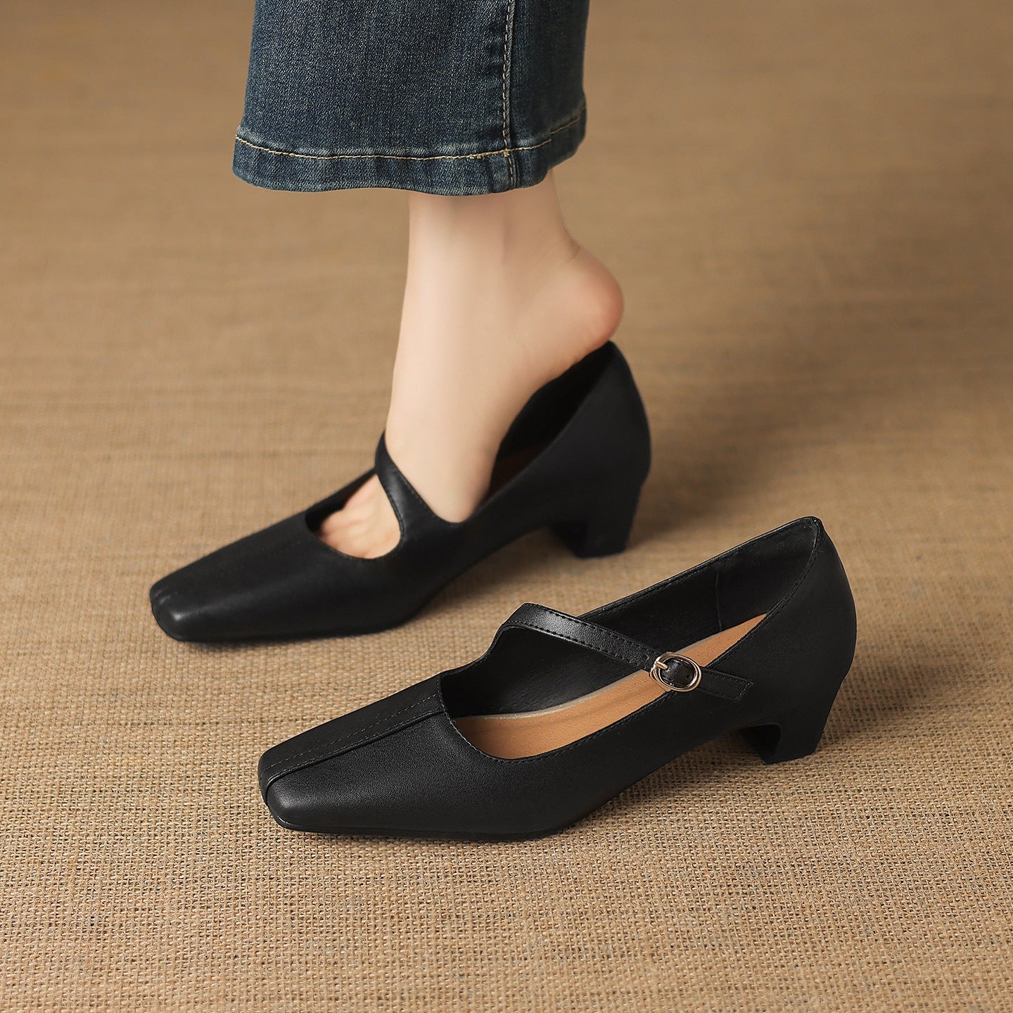 Women's Leather Square-Toe Mary Jane Pumps – product view | Hensley London