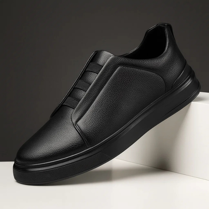 Men's Genuine Leather Low-Top Sneakers in Black – product view | Hensley London