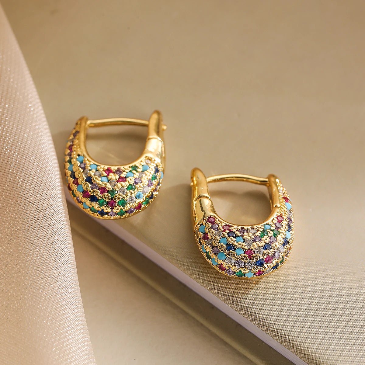 Chunky Diamond Hoop Earrings with Colorful Zircon Accents – Elegant Gold Jewelry for Women 3