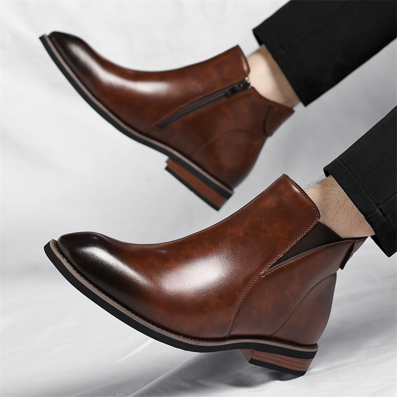 Men's Leather Chelsea Boots in Black – three-quarter view | Hensley London