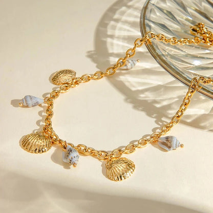 Dainty Gold Seashell Necklace with Adjustable Gold Chain – Hypoallergenic Ocean-Inspired Jewelry for Women 3