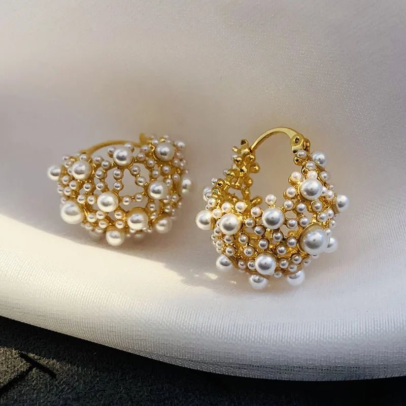 Dainty Pearl Hoop Earrings – Elegant Statement Jewelry in Gold or Silver – Stainless Steel and Copper Design 1