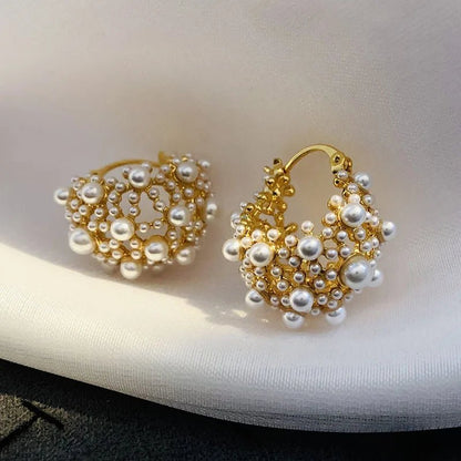 Dainty Pearl Hoop Earrings – Elegant Statement Jewelry in Gold or Silver – Stainless Steel and Copper Design 1