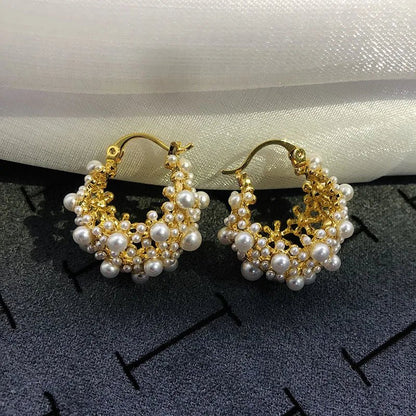Dainty Pearl Hoop Earrings – Elegant Statement Jewelry in Gold or Silver – Stainless Steel and Copper Design 2