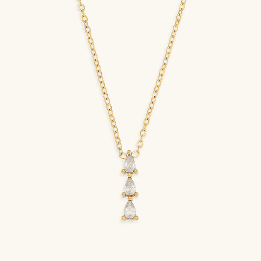 Elegant 18K Gold-Plated Necklace with Teardrop Diamond Simulants – Waterproof and Hypoallergenic 0