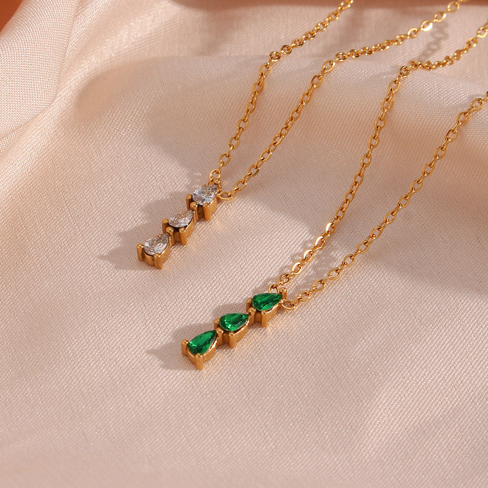 Elegant 18K Gold-Plated Necklace with Teardrop Diamond Simulants – Waterproof and Hypoallergenic 2