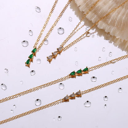 Elegant 18K Gold-Plated Necklace with Teardrop Diamond Simulants – Waterproof and Hypoallergenic 4