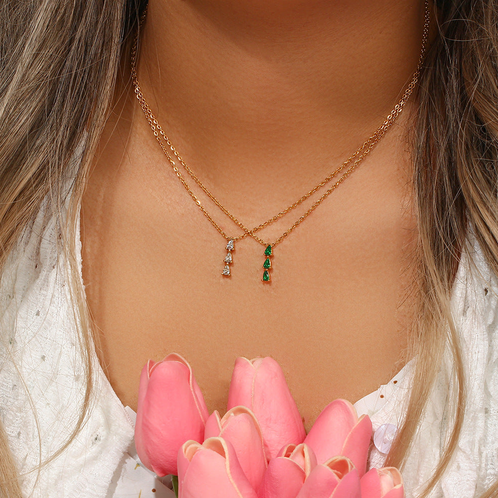 Elegant 18K Gold-Plated Necklace with Teardrop Diamond Simulants – Waterproof and Hypoallergenic 5