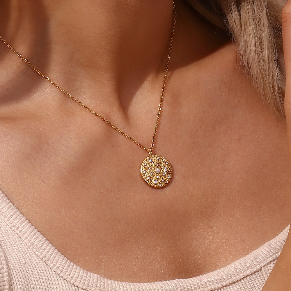 Elegant 18k Gold-Plated Cosmic Necklace – Waterproof and Hypoallergenic Design 2