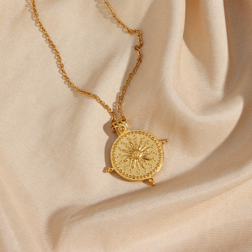 Elegant 18k Gold-Plated Necklace for Women – Hypoallergenic and Water-Resistant 2