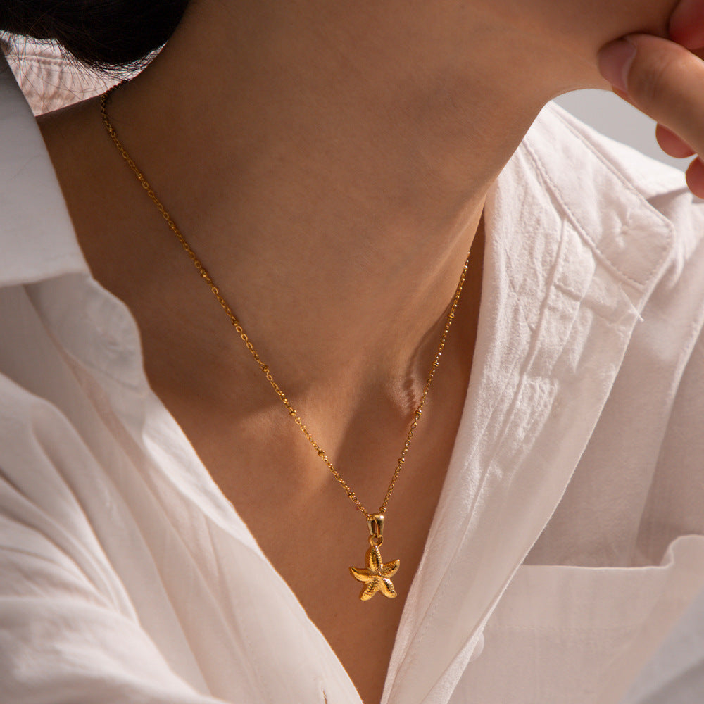 Elegant 18k Gold-Plated Starfish Pendant Necklace – Waterproof and Hypoallergenic Jewelry 6