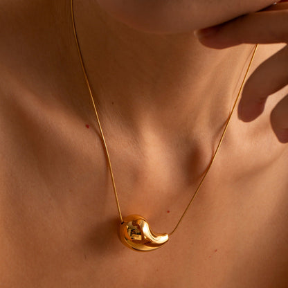 Elegant 18k Gold-Plated Teardrop Necklace – Hypoallergenic Stainless Steel Jewelry for Women, 16-inch Adjustable Length 4