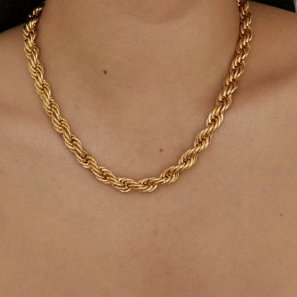 Elegant 18k Gold-Plated Twist Necklace – Hypoallergenic Gold Chain for Women, 16-Inch Length with 2-Inch Extension 4