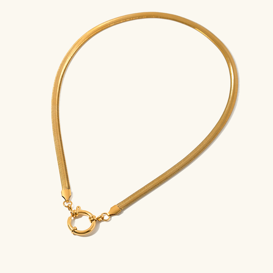 Elegant 18k Gold Necklace with Round Pendant – Waterproof Snake Chain Necklace for Women, Hypoallergenic and Skin-Friendly 0