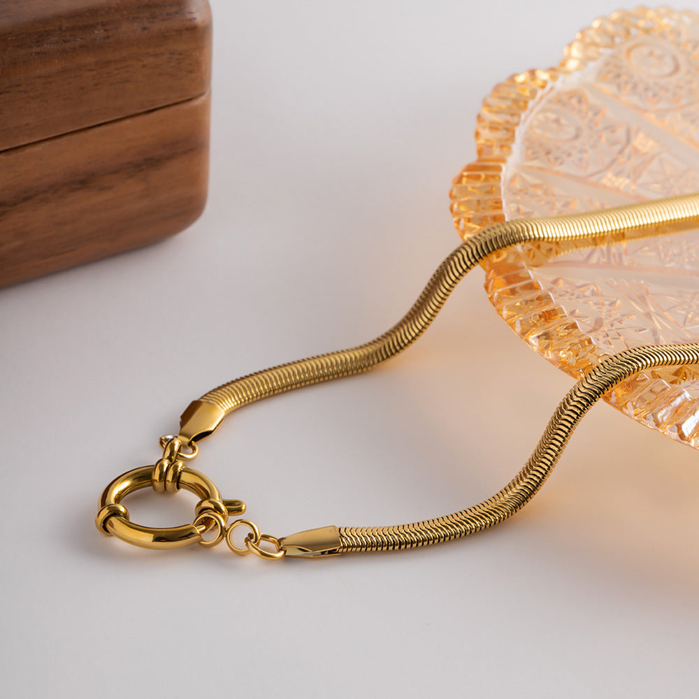 Elegant 18k Gold Necklace with Round Pendant – Waterproof Snake Chain Necklace for Women, Hypoallergenic and Skin-Friendly 5