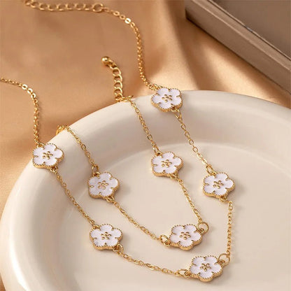 Elegant Clover Jewelry Set with White Accents – Adjustable Necklace and Bracelet for Women