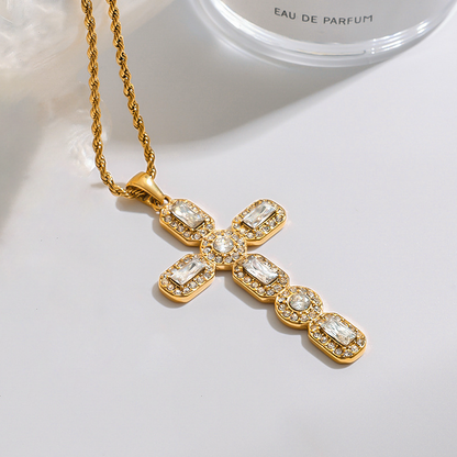 Elegant Diamond Cross Necklace in 18k Gold Plating – Hypoallergenic, Waterproof, Perfect for Layering 5