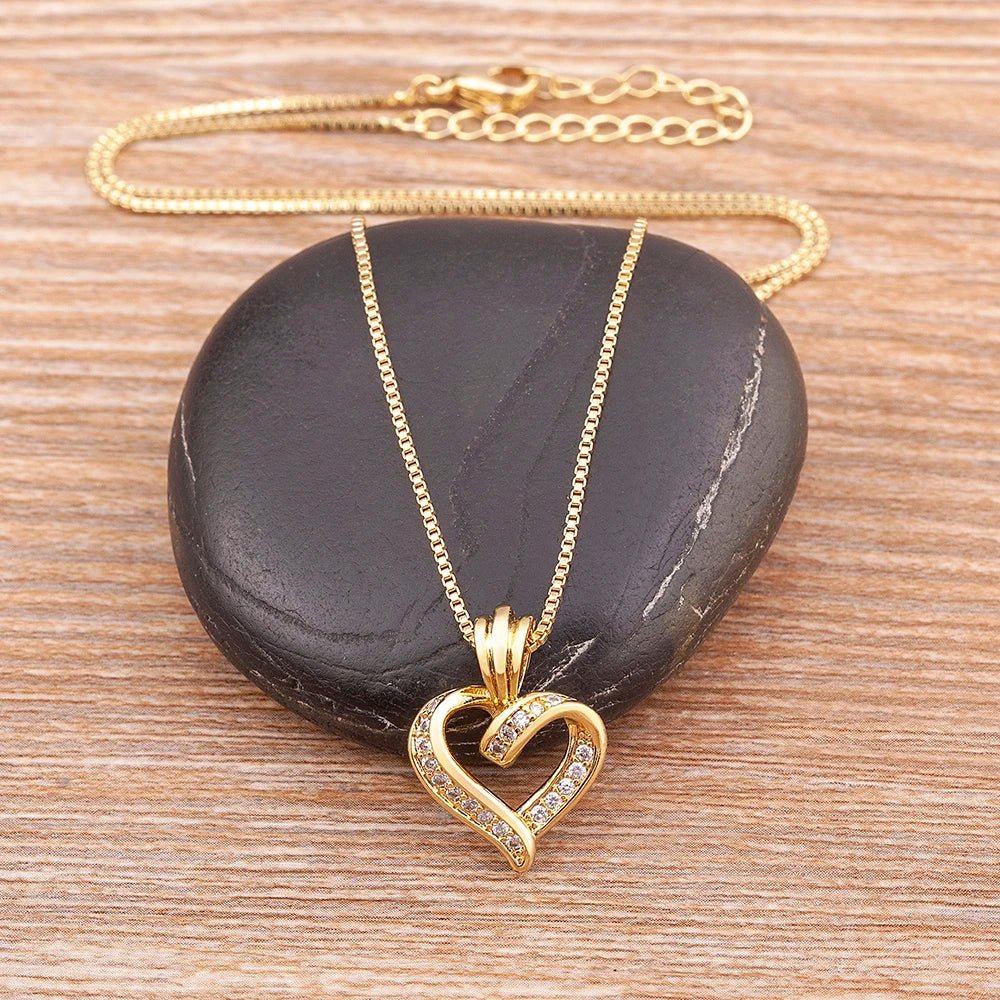 Elegant Diamond Heart Pendant Necklace with Adjustable Chain – Romantic Jewelry for Women