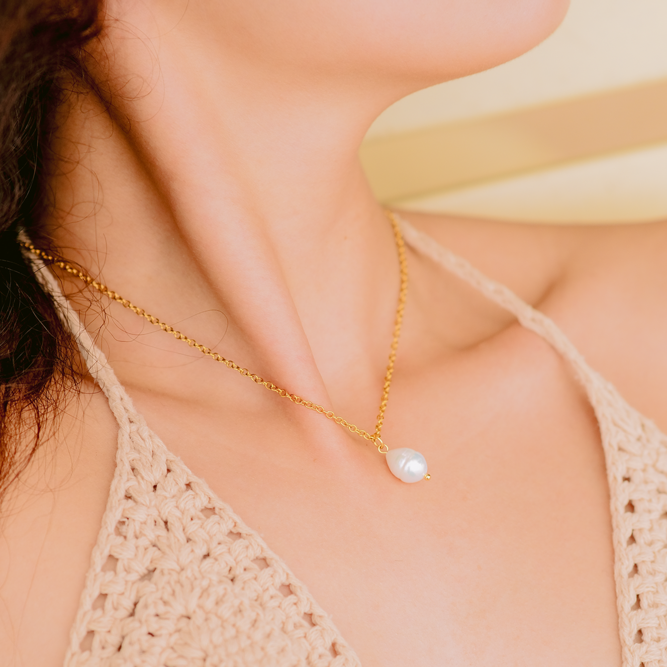Elegant Freshwater Pearl Necklace on Waterproof Gold Chain – Hypoallergenic, Lightweight, 15-Inch with Extension 2