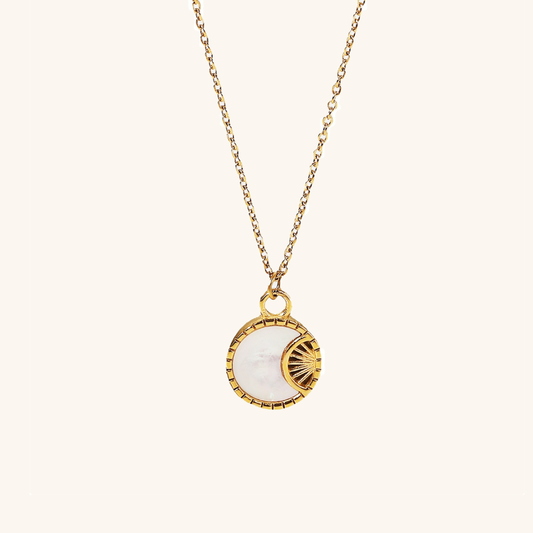 Elegant Freshwater Pearl Necklace with Geometric Pendant – Hypoallergenic Gold-Plated Jewelry for Women 0