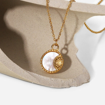 Elegant Freshwater Pearl Necklace with Geometric Pendant – Hypoallergenic Gold-Plated Jewelry for Women 2