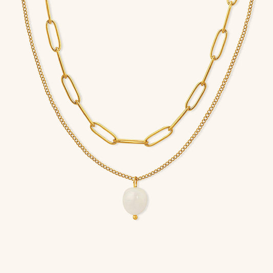 Elegant Freshwater Pearl Necklace with Waterproof Gold Chains – Hypoallergenic and Stylish Accessory 0