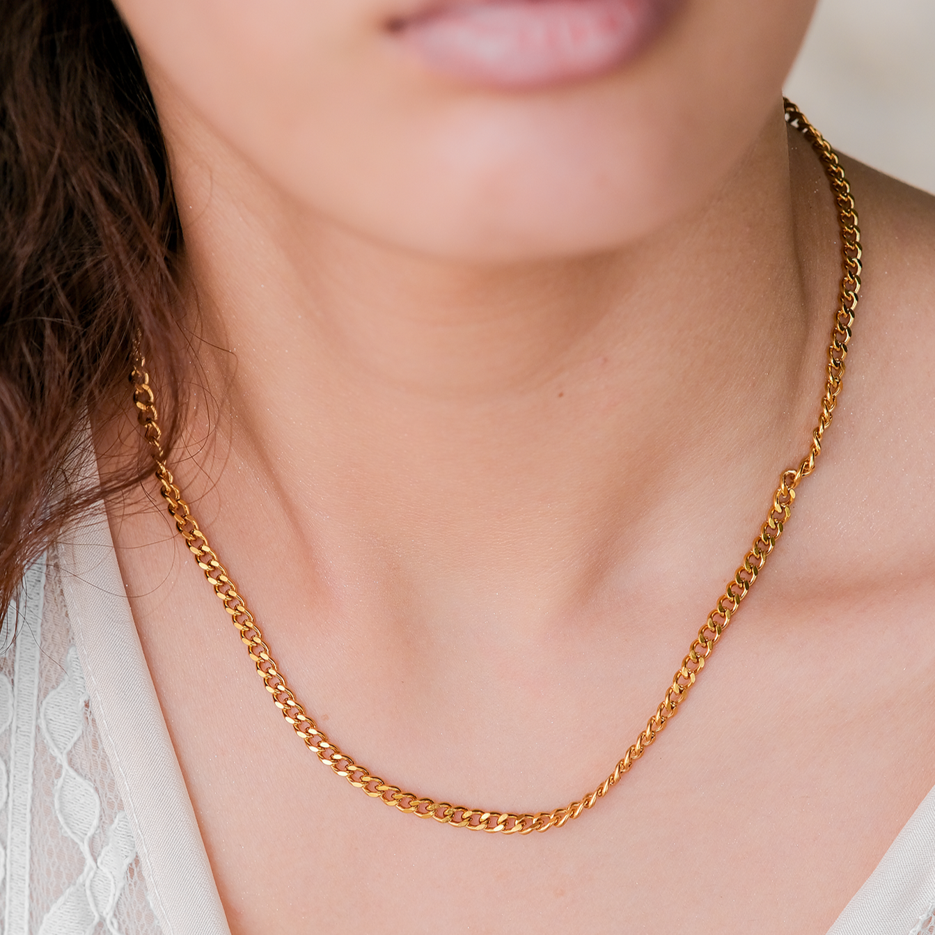 Elegant Gold Chain Necklace for Women – 18k Gold-Plated, Hypoallergenic, 16-Inch Length with 2-Inch Extension 2