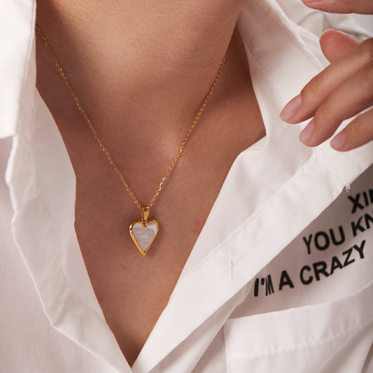 Elegant Gold Heart Pendant Necklace – Waterproof, Hypoallergenic Jewelry for Women, 18-Inch Adjustable Chain 1