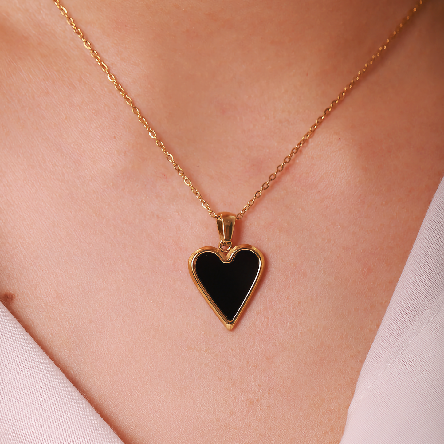 Elegant Gold Heart Pendant Necklace – Waterproof, Hypoallergenic Jewelry for Women, 18-Inch Adjustable Chain 5