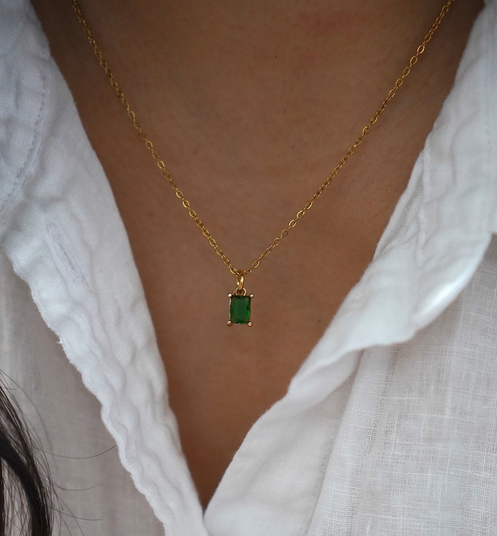 Elegant Green Necklace with 18k Gold Plating, Diamond Simulants, Waterproof, Hypoallergenic - 16 Inch 2