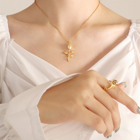Elegant Hypoallergenic Gold Rose Necklace with Delicate Gold Chain – Waterproof 16 Inch Accessory for Women 1