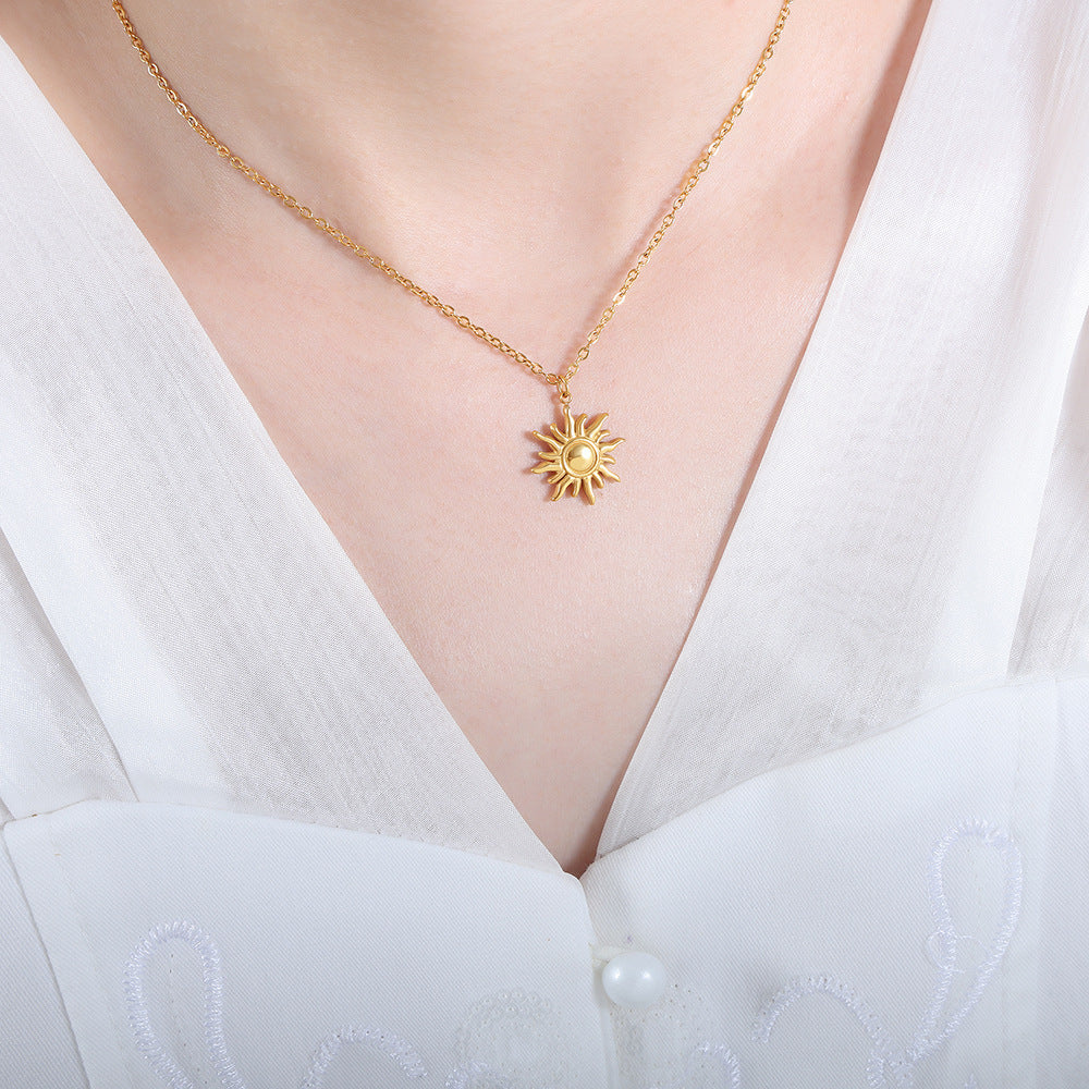 Elegant Sun Necklace in 18K Gold Finish – Hypoallergenic Stainless Steel Jewelry 4
