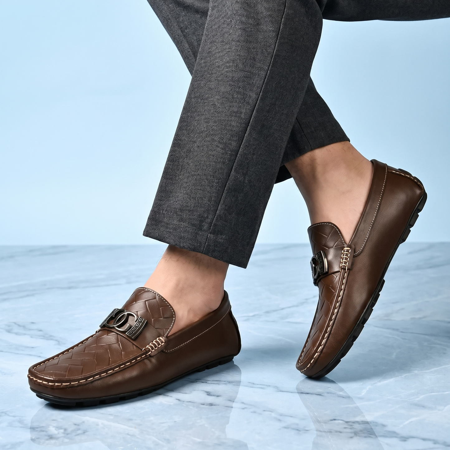 Men's Woven Cowhide Leather Loafers – Polished Metal Accent