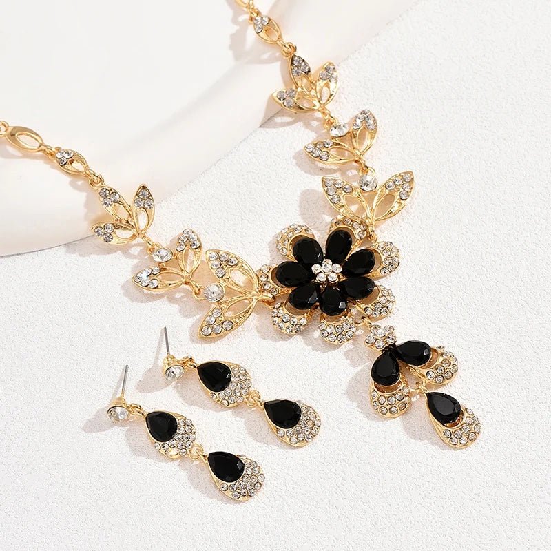 Floral Black and Gold Diamond Necklace and Earring Set – Elegant Jewelry Collection 3