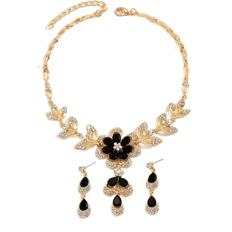 Floral Black and Gold Diamond Necklace and Earring Set – Elegant Jewelry Collection 7