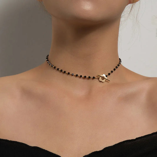 Floral Choker Necklace for Women – Stainless Steel and Zinc Alloy Design with Flower Clasp, 36cm Elegant Collar Style 0