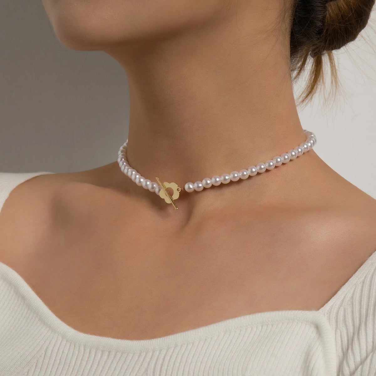 Floral Choker Necklace for Women – Stainless Steel and Zinc Alloy Design with Flower Clasp, 36cm Elegant Collar Style 4