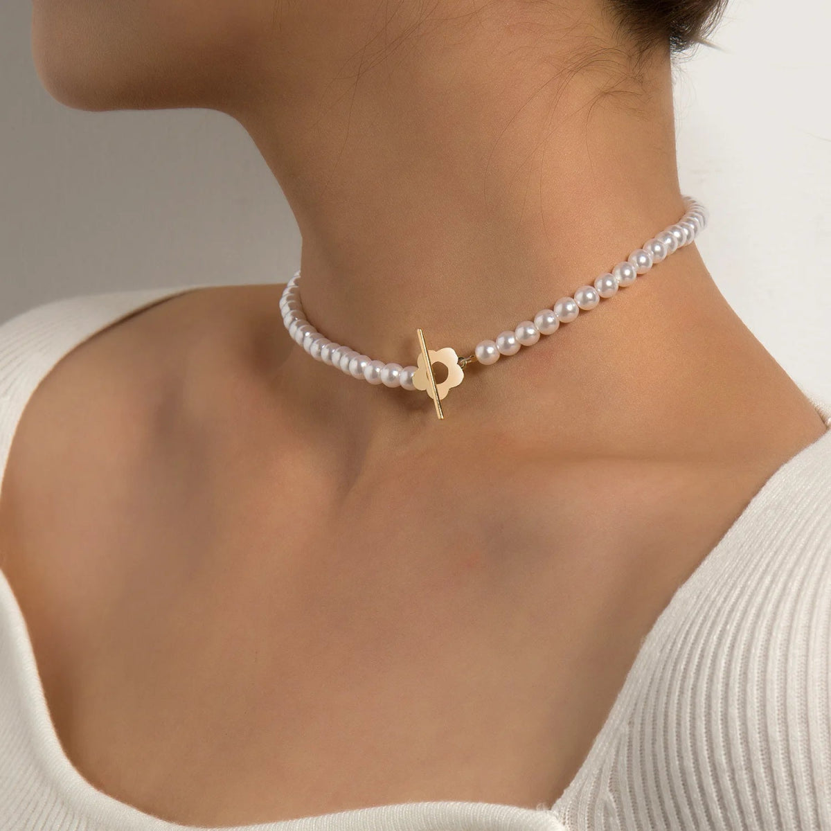 Floral Choker Necklace for Women – Stainless Steel and Zinc Alloy Design with Flower Clasp, 36cm Elegant Collar Style 5