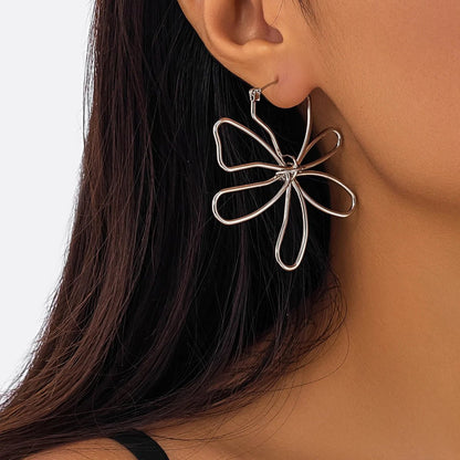 Women's Gold Floral Earrings Stainless Steel Elegant Design - 6