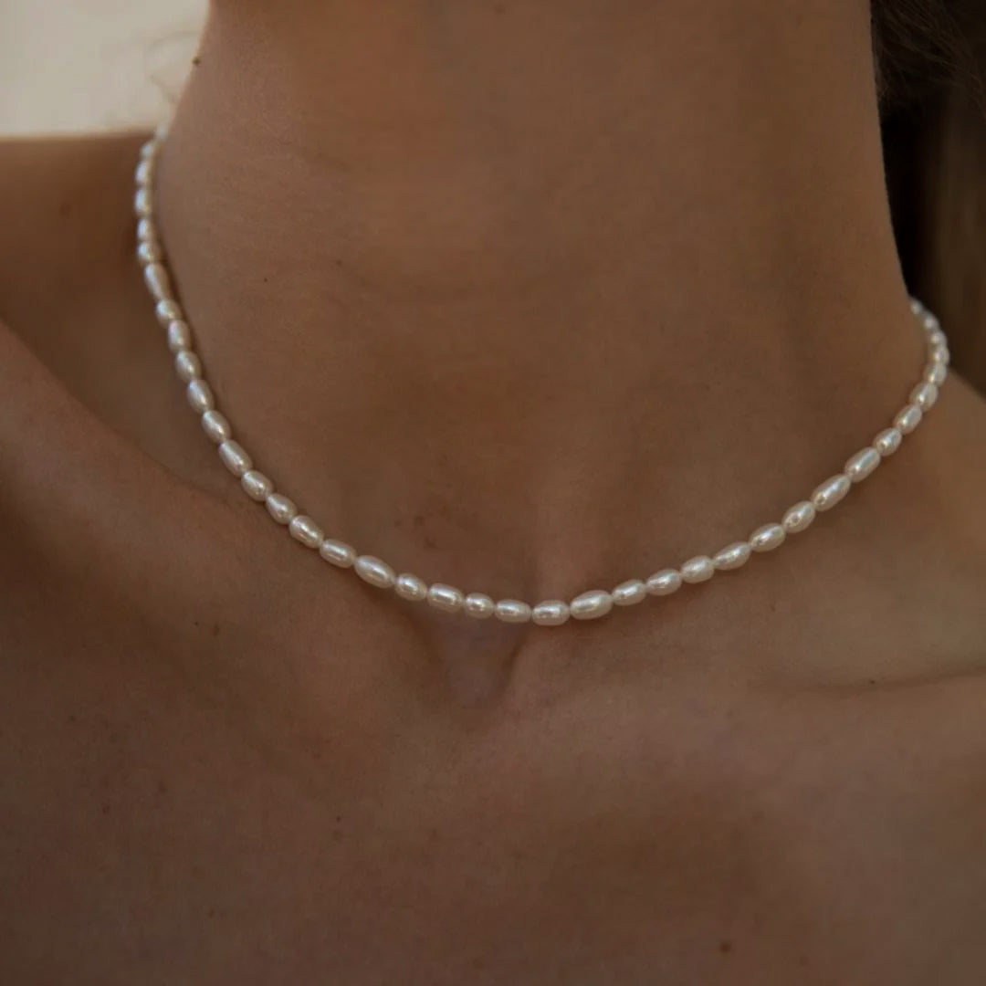 Freshwater Pearl Choker Necklace with Waterproof Gold Chain – Elegant Accessory for Any Occasion 3