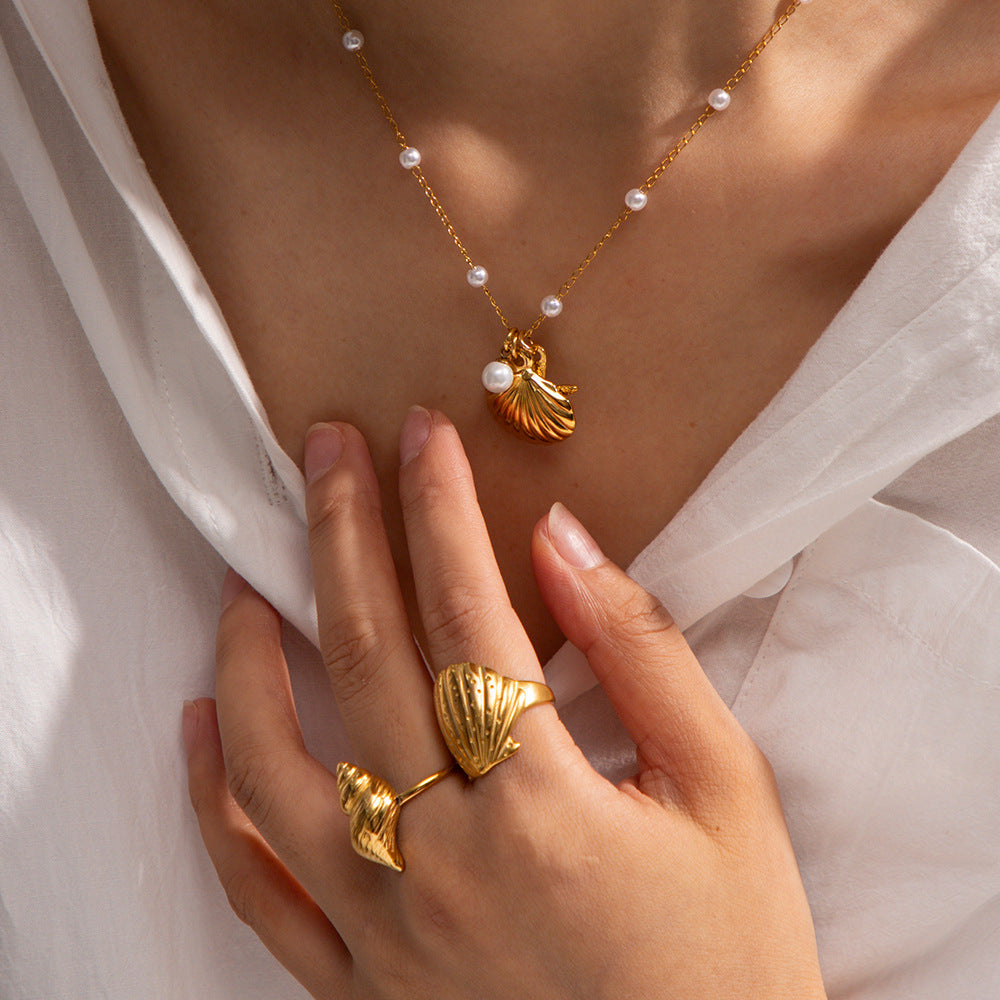 Freshwater Pearl Necklace with Sea Shell and Starfish Pendants – 18k Gold-Plated Coastal Jewelry for Women 5