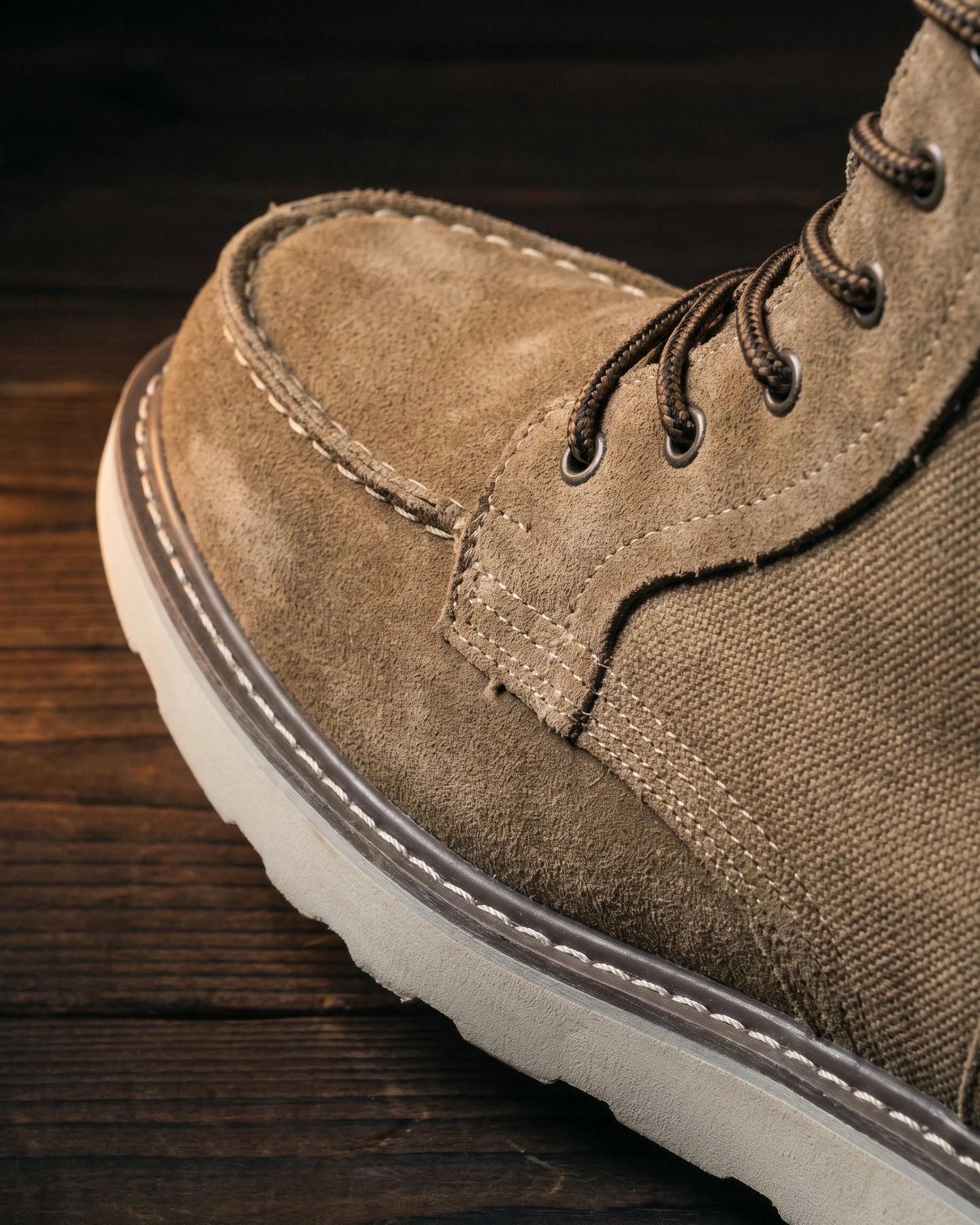 Men's Moc-Toe Lace-Up Ankle Boots in Tan – product view | Hensley London
