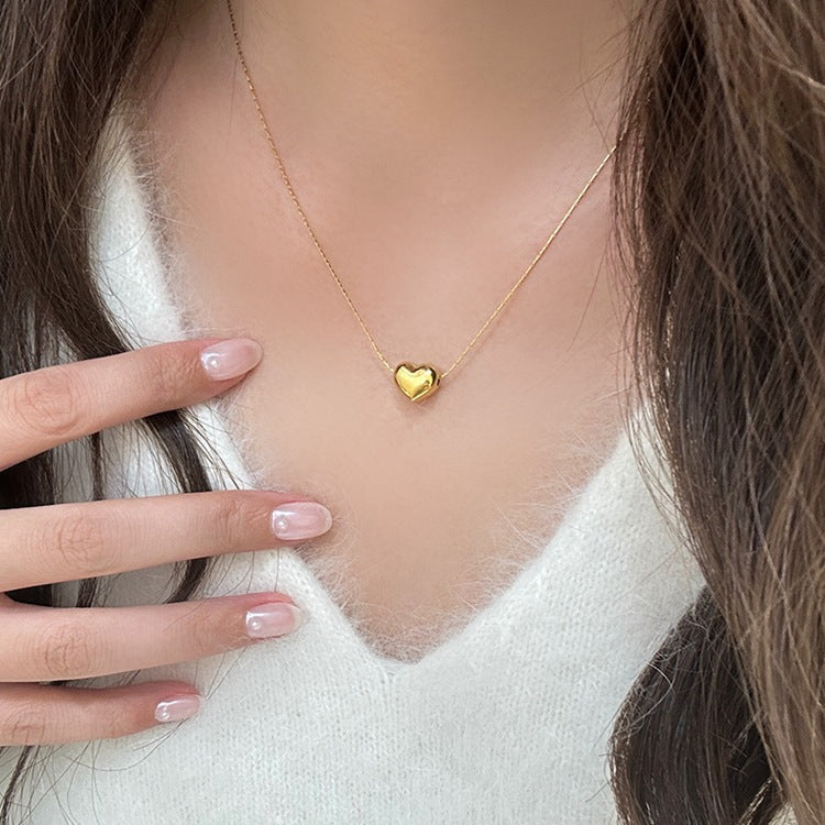 Gold Heart Pendant Necklace for Women – Hypoallergenic Stainless Steel, 15-Inch Length, Elegant Design for All Occasions 2